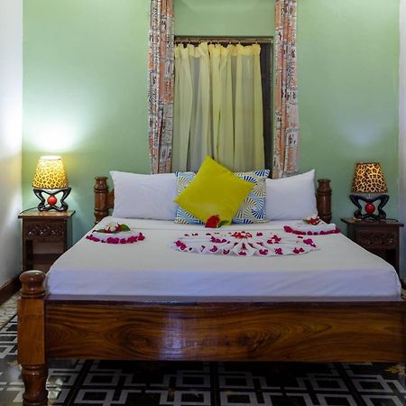 F-Zeen Boutique Hotel Zanzibar อูโร ภายนอก รูปภาพ