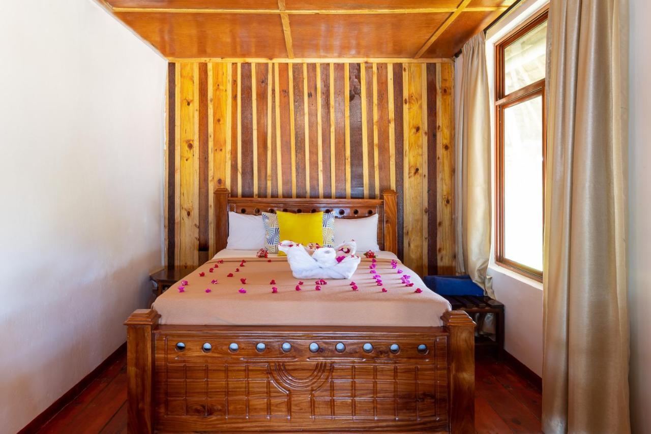 F-Zeen Boutique Hotel Zanzibar อูโร ภายนอก รูปภาพ