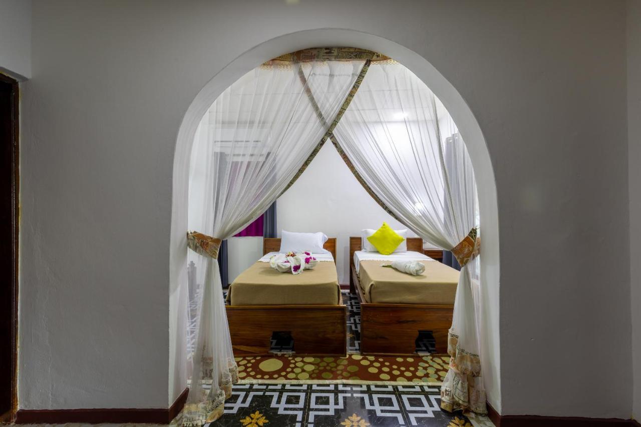 F-Zeen Boutique Hotel Zanzibar อูโร ภายนอก รูปภาพ
