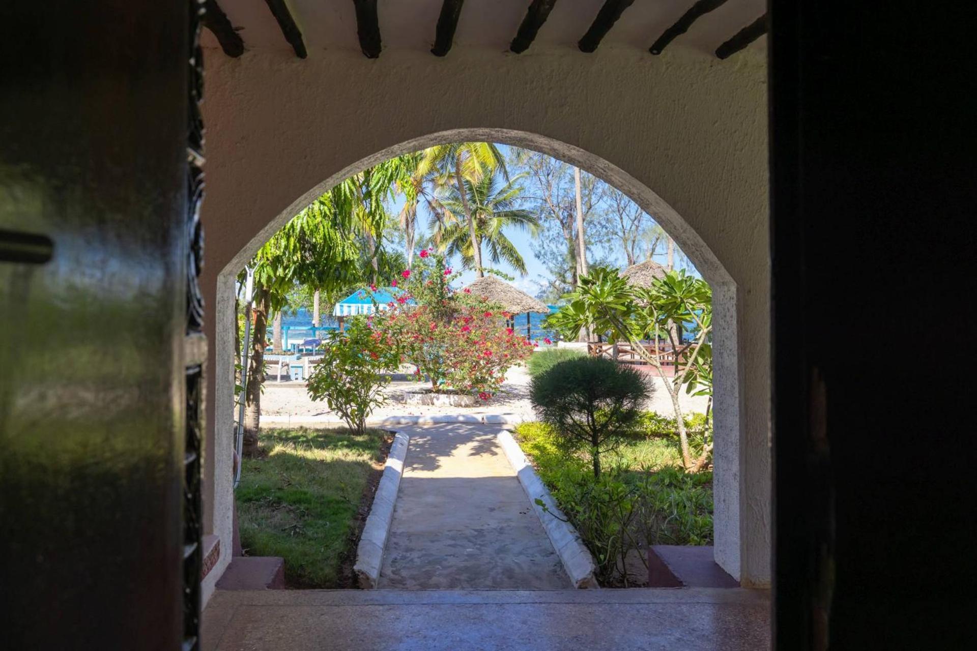 F-Zeen Boutique Hotel Zanzibar อูโร ภายนอก รูปภาพ